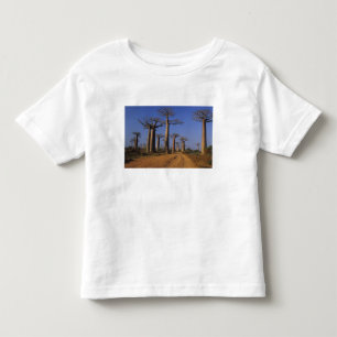Afrika, Madagaskar, Morondava, Baobab-Allee. Kleinkind T-shirt