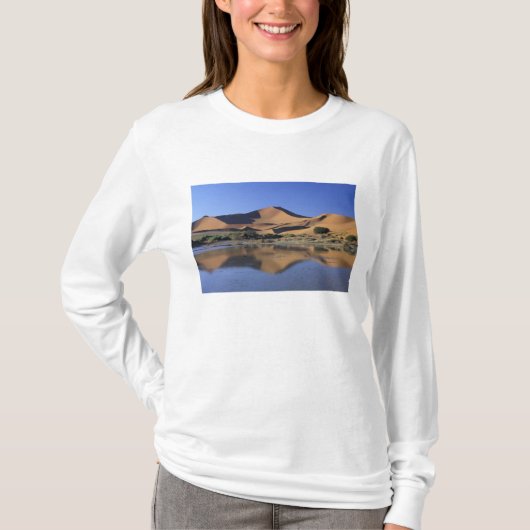 Afrika, Namibia, Namib-Nationalpark, Sossusvlei 2 T-Shirt (Vorderseite)