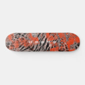 Afrikanerin, Stammesfahrerin. Skateboard (Horizontal)