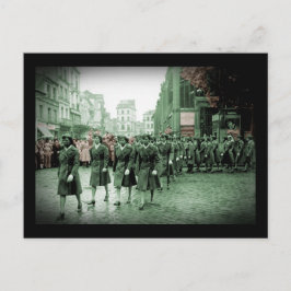 Afrikanisch-amerikanische Frauen marschieren Postkarte