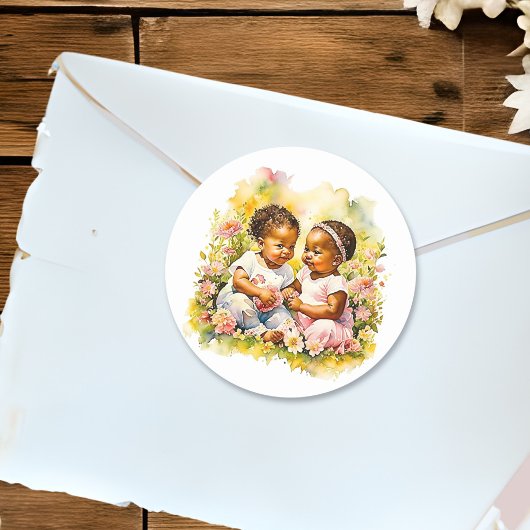 Afrikanisch-amerikanische Twin Girl's Baby Shower Runder Aufkleber