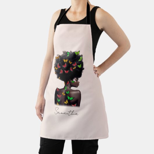 Afrikanische Amerikanerin mit schmetterlingsgefüll Schürze (InSitu)