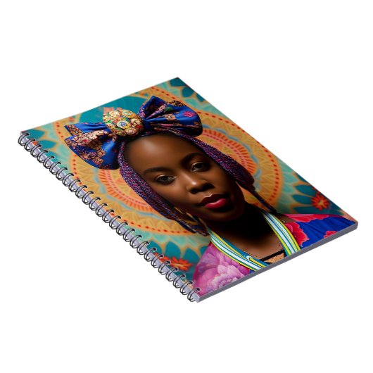 Afrikanische Dame mit großer Bug und Medaille Notizblock (Rechte Seite)