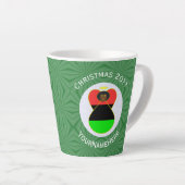 Afrikanische Diaspora-Engel-Weihnachtsflagge Perso Milchtasse (Rechte Ecke)