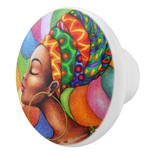 Afrikanische Frau mit traditionellem Wachs Keramikknauf (Rechts)