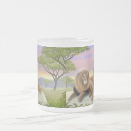 Afrikanische Löwen an der Erholungs-Tasse Mattglastasse (Mittel)