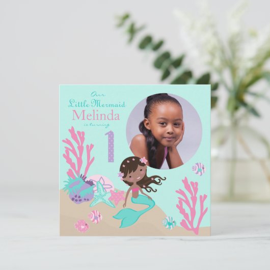 Afrikanische Mermaid Erstgeburtstag Einladung (Stehend Vorderseite)