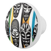 Afrikanische Stämme maskieren farbenfrohe Streifen Keramikknauf (Rechts)