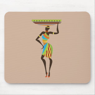 Afrikanische Stammesmutter mit korbischer Stammesk Mousepad
