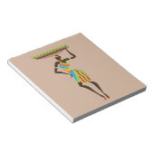 Afrikanische Stammesmutter mit korbischer Stammesk Notizblock (angewinkelt)