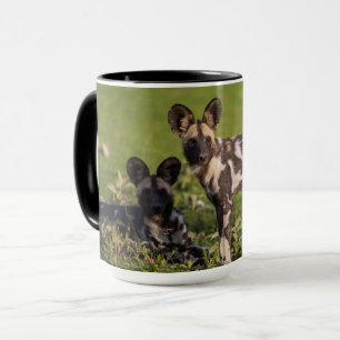 Afrikanische Wildhunde in Tansania Tasse