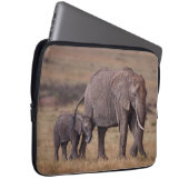 Afrikanischer Elefant mit Baby Laptopschutzhülle (Vorne Rechts)