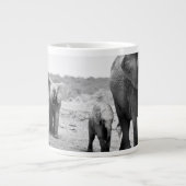 Afrikanischer Elefant und Kälber| Kenia, Afrika Jumbo-Tasse (Vorderseite)