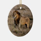 Afrikanischer Löwe im Gras Keramik Ornament (Rechts)