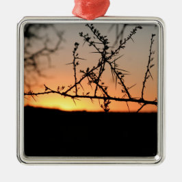 Afrikanischer Sonnenuntergang mit dorniger Acacia- Ornament Aus Metall
