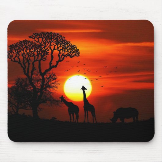 Afrikanischer Sonnenuntergang mit Giraffen Mousepad (Vorne)