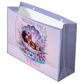 Afrikanisches amerikanisches Kindermädchen in Seas Große Geschenktüte