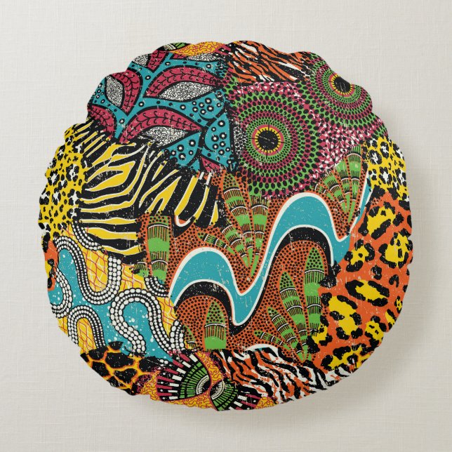 Afrikanisches Gewebe: Wildtierpatchwork. Rundes Kissen (Vorderseite)