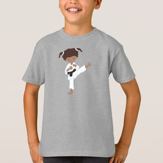 Afrikanisches Mädchen, Karate Girl, Schwarzer Gürt T-Shirt (Vorderseite)