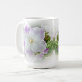 Afrikanisches Violet Blossom Kaffeetasse (Vorderseite Links)