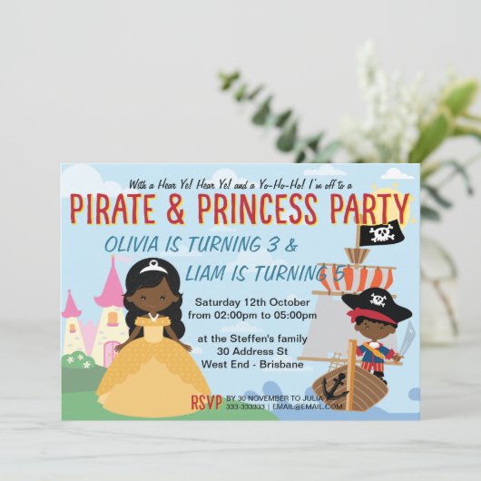 Afro-Amerikanische Prinzessin und Pirate Einladung (Stehend Vorderseite)