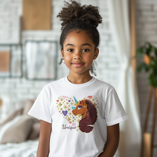 Afro Unicorn | Einzigartiges Herzdesign T-Shirt (Von Creator hochgeladen)