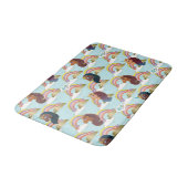 Afro Unicorn Rainbow and Hearts Muster Badematte (Schrägansicht)