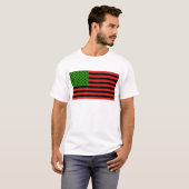Afroamerikaner-Flagge - rotes Schwarzes und grün T-Shirt (Vorne ganz)