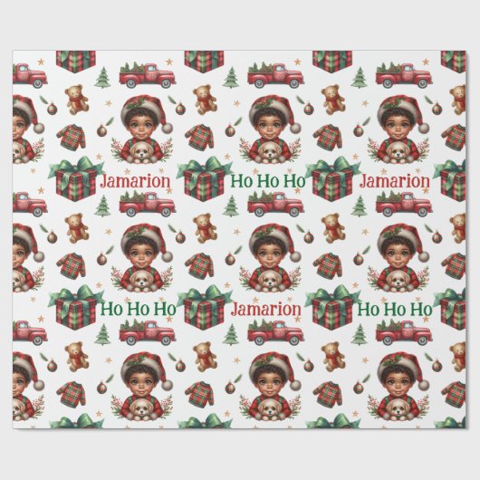 Afroamerikanischer Junge mit Karierten Weihnachten Geschenkpapier (Flach)