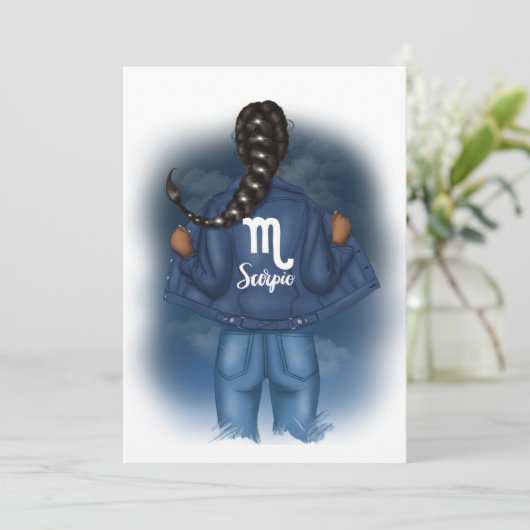 Afroamerikanischer Scorpio-Sign Birthday Party Einladung (Stehend Vorderseite)