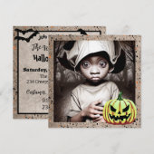 Afroamerikanisches Kind mit "Big Eyes Halloween" Einladung (Vorne/Hinten)