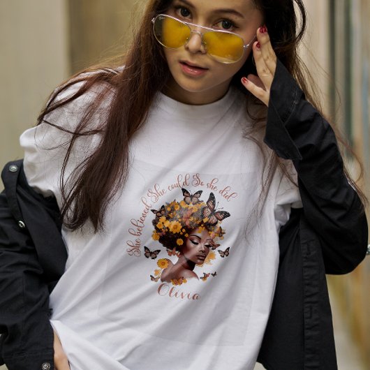 Afroamerikanisches Mädchen Sie glaubte, dass sie T-Shirt