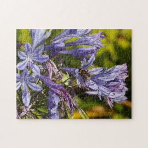 Agapanthus-Blume und Biene Puzzle