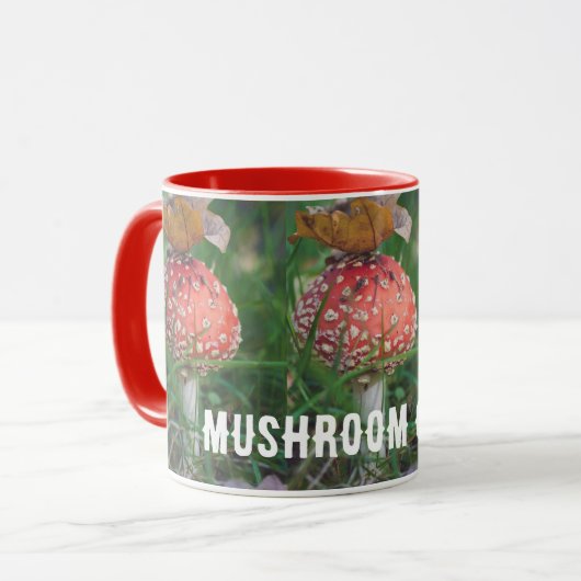 Agaricus-Pilz Tasse (Vorderseite Links)