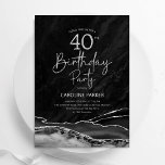 Agate Black Silver 40. Geburtstag Einladung<br><div class="desc">Schwarz-Silber-Zeitalter 40. Geburtstag Party Einladung. Elegantes modernes Design mit Aquarellfarben-marmorgeode Hintergrund,  Imitate Glitzer Silber und Typografie Skript-Schriftart. Die trendige Einladungskarte eignet sich perfekt für eine stilvolle Damenfeier. Gedruckte Zazzle Einladungen oder Sofortdownload digitalen druckbaren Vorlage.</div>
