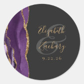 Agate Geode Script Lila Gold Dark Wedding Runder Aufkleber (Vorderseite)
