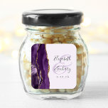 Agate Geode Script Lila Gold Lavender Wedding Quadratischer Aufkleber<br><div class="desc">Dieser elegante,  moderne Hochzeitsaufkleber zeichnet sich durch ein lila Aquarellfarben-Geoddesign aus,  das mit vergoldetem Imitat-Glitzer bestickt ist. Einfache Anpassung des kohlegrauen Textes auf einem Lavendelhintergrund,  mit den Namen der Braut und Bräutigam in handgeschriebener Kalligraphie über einen großen Ampersand.</div>