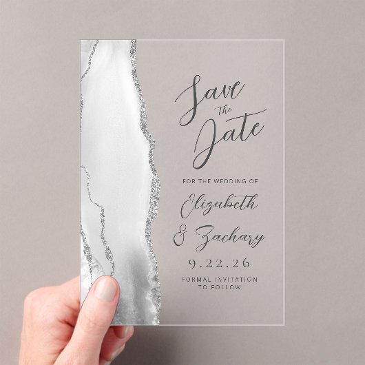 Agate Gray White Silver Moderne Script Hochzeit Acryleinladungen (Insitu (Handheld))