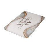 Agate Stone Marble Monogram Name Badematte (Schrägansicht)