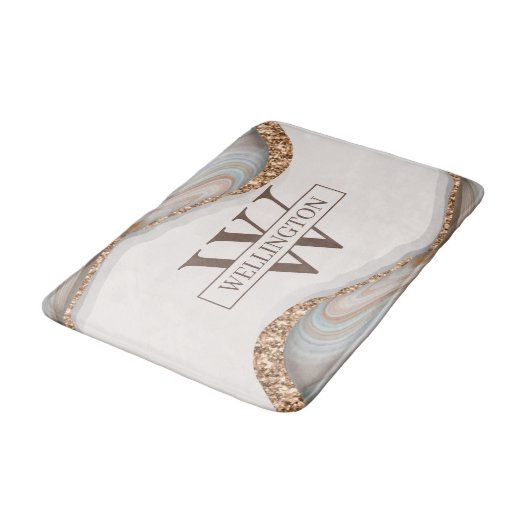 Agate Stone Marble Monogram Name Badematte (Schrägansicht)