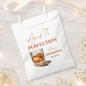 Aged To Perfection Whisky Glass Birthday Party Geschenktütchen (Ausgeschnitten)