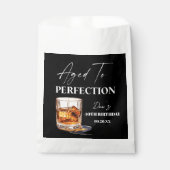 Aged To Perfection Whisky Glass Birthday Party Geschenktütchen (Vorderseite)