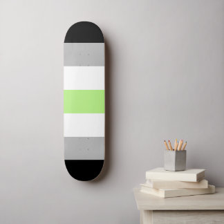 Agender-Stolzflagge – Agender-Identität LGBTQIA+ Skateboard