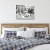 Agenten mit Moonshine Still, 1922 Leinwanddruck (Insitu (Schlafzimmer))