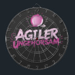 Agiler Ungehorsam Dartscheibe<br><div class="desc">Unser Logo - unser Motto: Satirisch,  zynisch,  provokativ - aber immer mit einem Augenzwinkern. Wir nehmen das Agile-Theater auseinander und uns selbst nicht zu ernst.</div>
