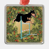 Agility Doberman Silbernes Ornament (Vorne)