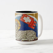 Agnus Dei Zweifarbige Tasse (VorderseiteRechts)