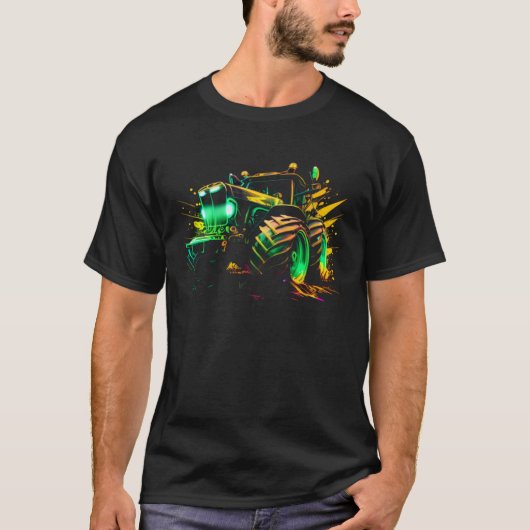 Agriculture farmers driving thick trekkers tractor T-Shirt (Vorderseite)