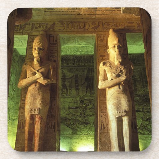 Ägypten, Abu Simbel, Statue Ramesses II, Untersetzer (Vorderseite)