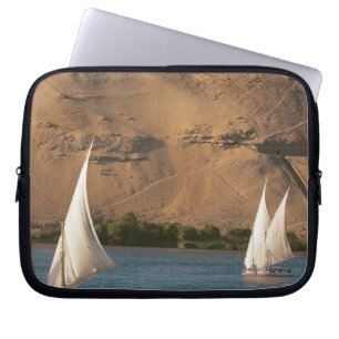 Ägypten, Assuan, Nil, Felucca-Segelschiffe, Laptopschutzhülle